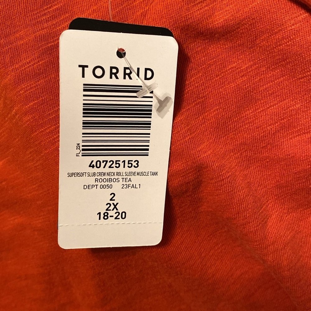 TORRID Super Soft Slub Crew Neck Roll Sleeve Muscle Tank NWT - Picture 6 of 8